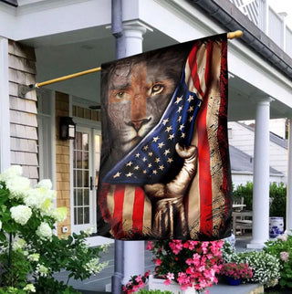 Lion And American - House Flag